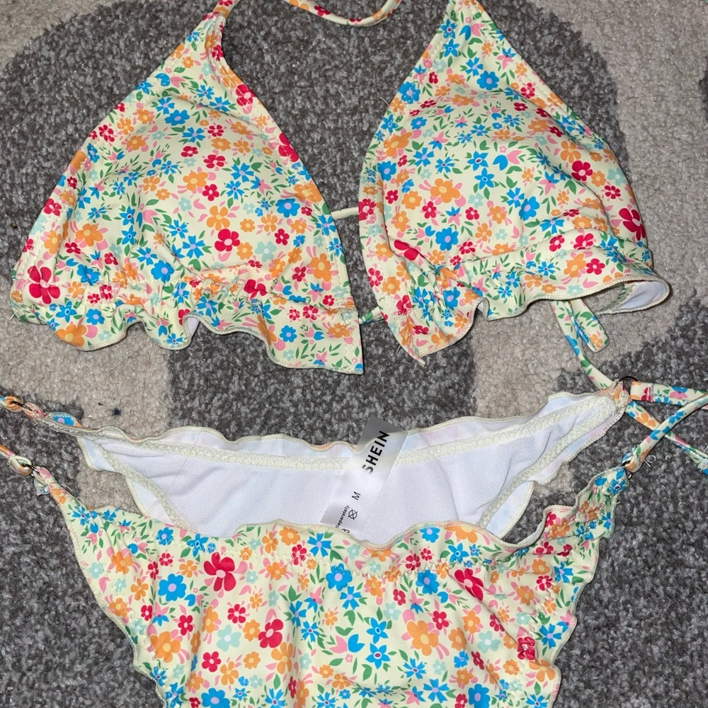 Bikini